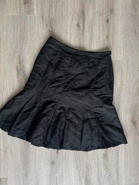 LOFT Women's Black Skirt